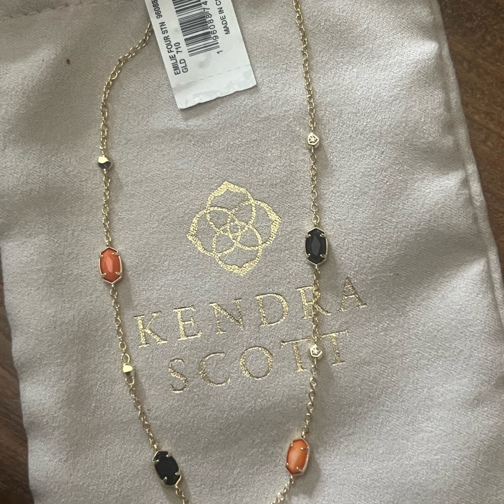 Kendra Scott Emilie Colorbar necklace in gold. NWT